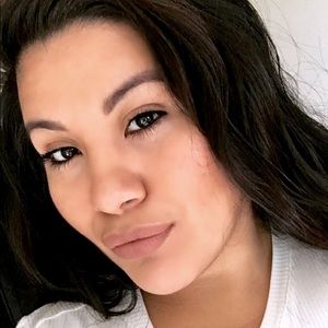 Meet your Posher, Zuleima